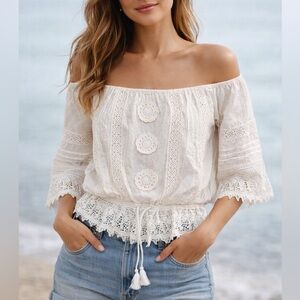 Vintage Charm Boho Prairie Lace Off Shoulder Peasant Blouse Ivory Cotton Medium